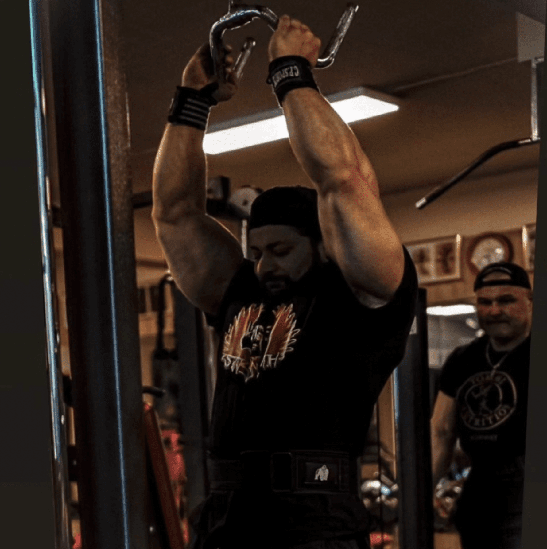 Ahmad Dokhy IFBB Pro bodybuilder training in Oslo